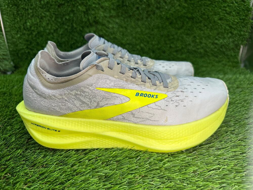 Brooks Hyperion Elite 2 1000371D111 Athletic Sneaker Men's 9.5D Gray Knit Sports